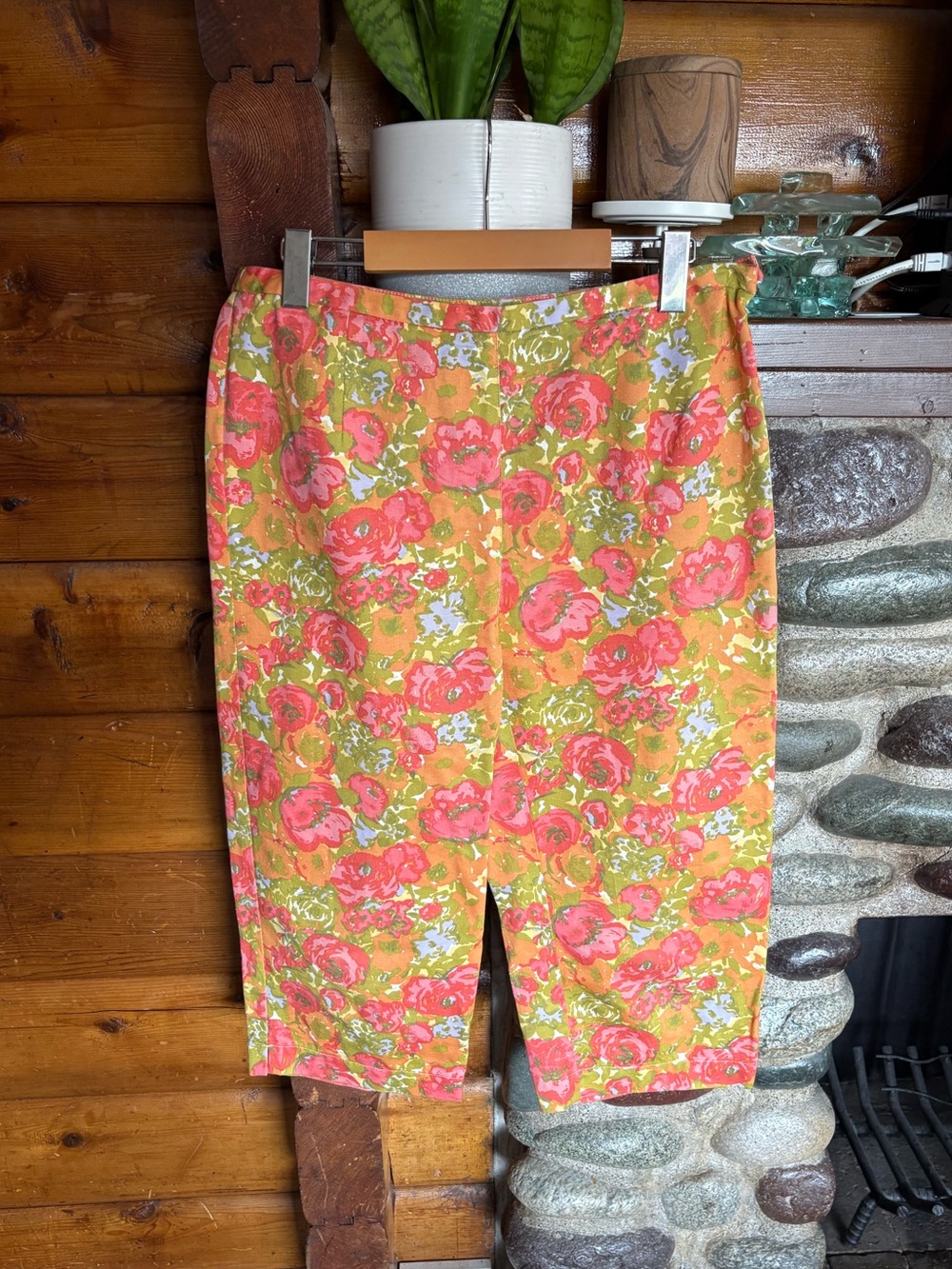 Floral Capri Pants Coral Pink Mustard Liz Claiborne 100% Cotton Petite 14P